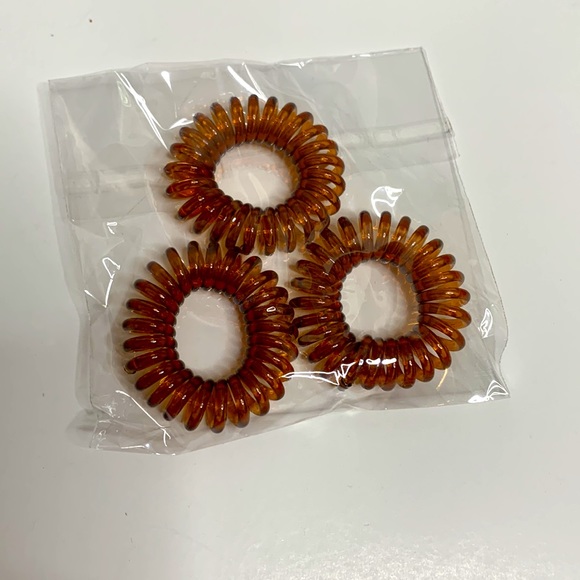 Brown Phone Cord Hair Ties | Bundle of 3 | Ponytail Hair Coils No Crease NWT - Picture 4 of 7